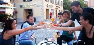 Per romantici, sportivi, famiglie in Trentino… ecco gli hotel a Levico Terme
